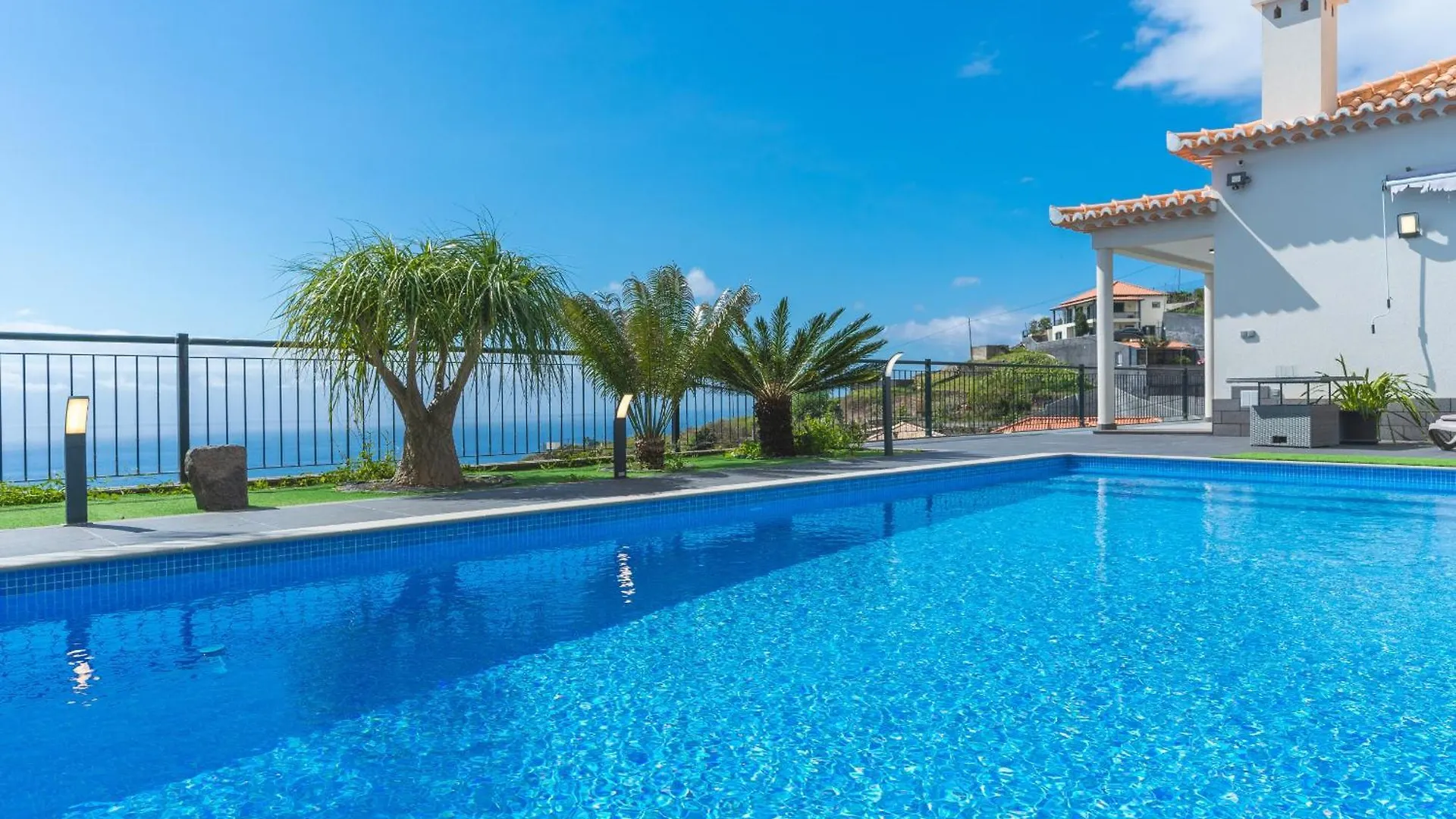 Palm Paradise Villa By Atlantic Holiday Câmara de Lobos 0*,